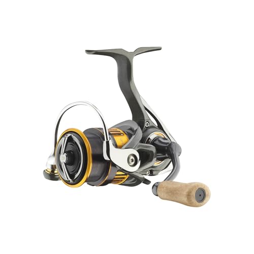 DAIWA 22 Silvercreek X LT 2500SXH Light Predator Fishing Reel Frontdrag - Image 1