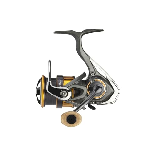 DAIWA 22 Silvercreek X LT 2500SXH Light Predator Fishing Reel Frontdrag - Image 3