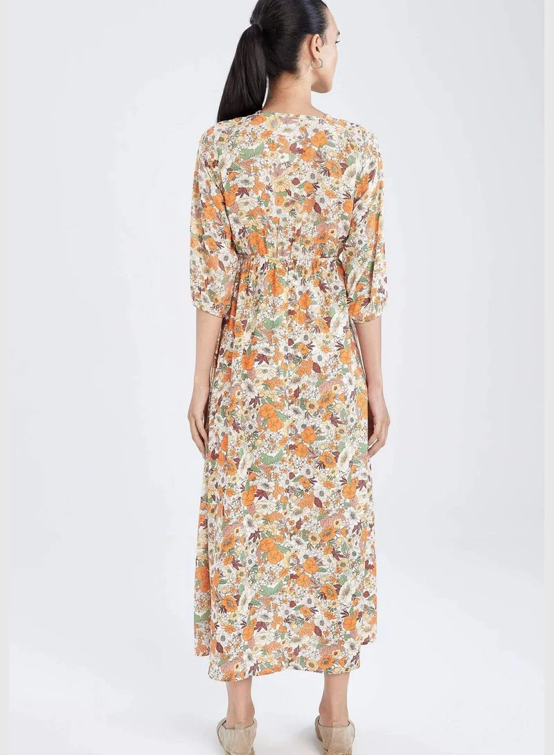 ديفاكتو Regular Fit Half Sleeves Floral Print Maxi Dress