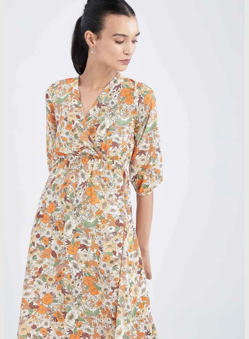 ديفاكتو Regular Fit Half Sleeves Floral Print Maxi Dress