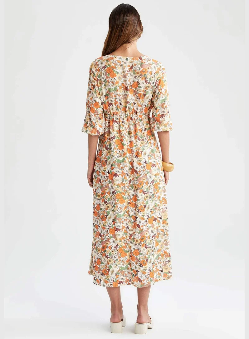 ديفاكتو Regular Fit Half Sleeves Floral Print Maxi Dress