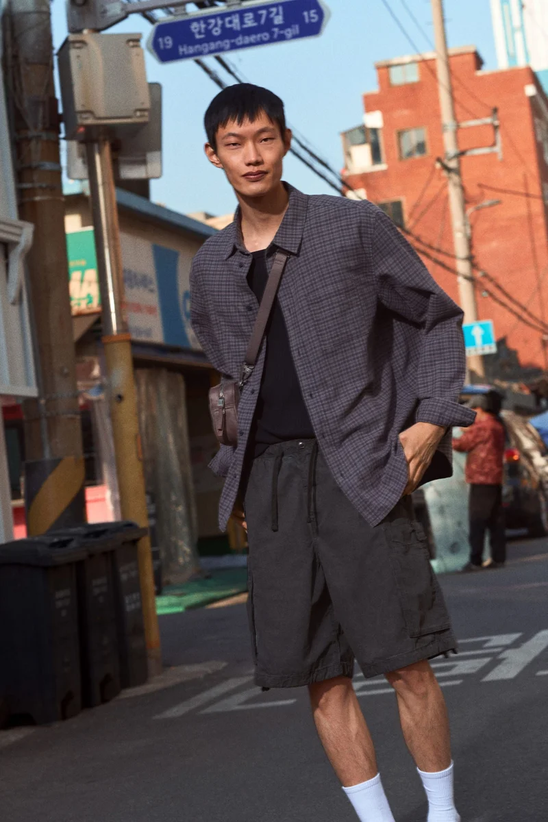 اتش اند ام شورت كارغو بقصّة واسعة