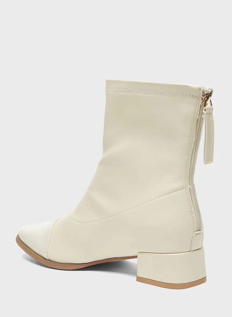 شو اكسبرس Essential Ankle Boots