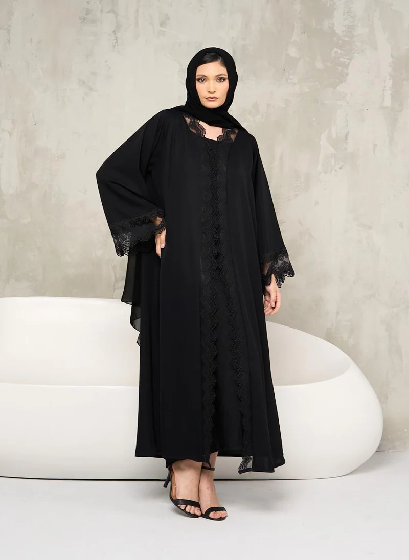 كوتور لابس Black Lace Abaya with Sheila