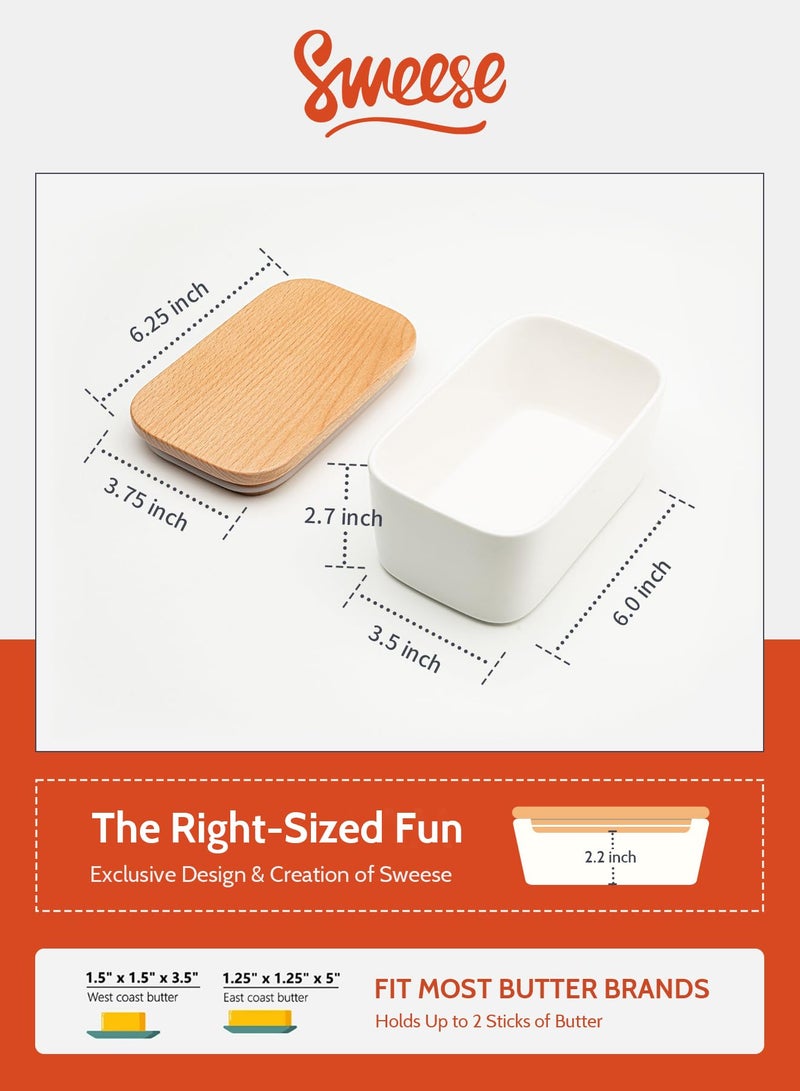 Sweese طبق زبدة كبير من سويز - حافظة زبدة محكمة الإغلاق تستوعب حتى 2 قطعة من الزبدة - وعاء خزفي مع غطاء خشبي من خشب الزان، أبيض - Image 2