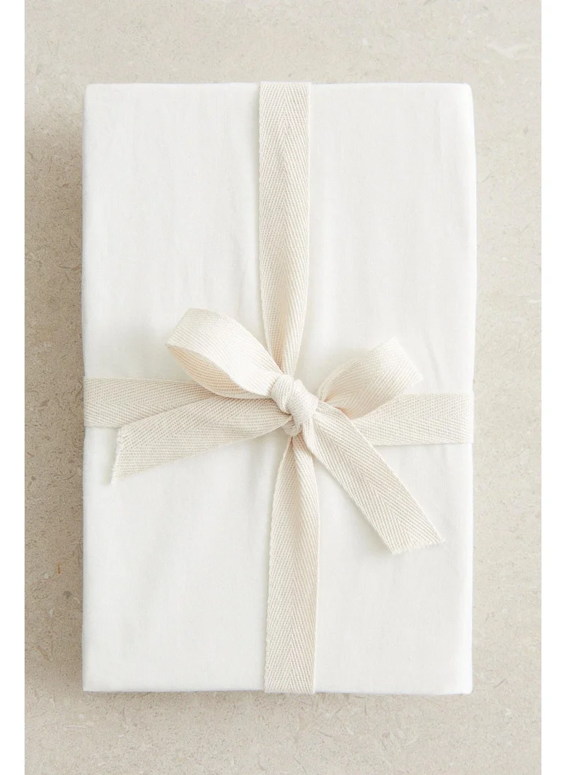 اتش اند ام Cot fitted sheet