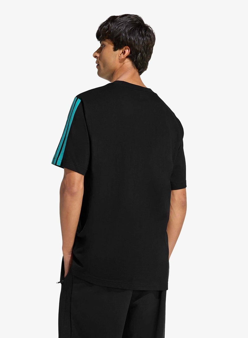 Adidas MERCEDES - AMG PETRONAS FORMULA 1 TEAM DNA T-Shirt - Image 2