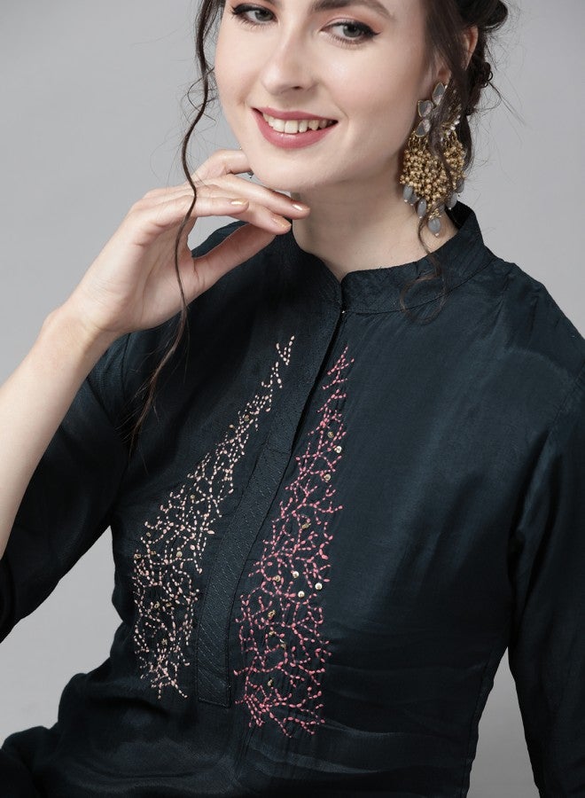 ISHIN Women's Navy Blue 100% Cotton Embroidered A-Line Kurta Set  - Image 3