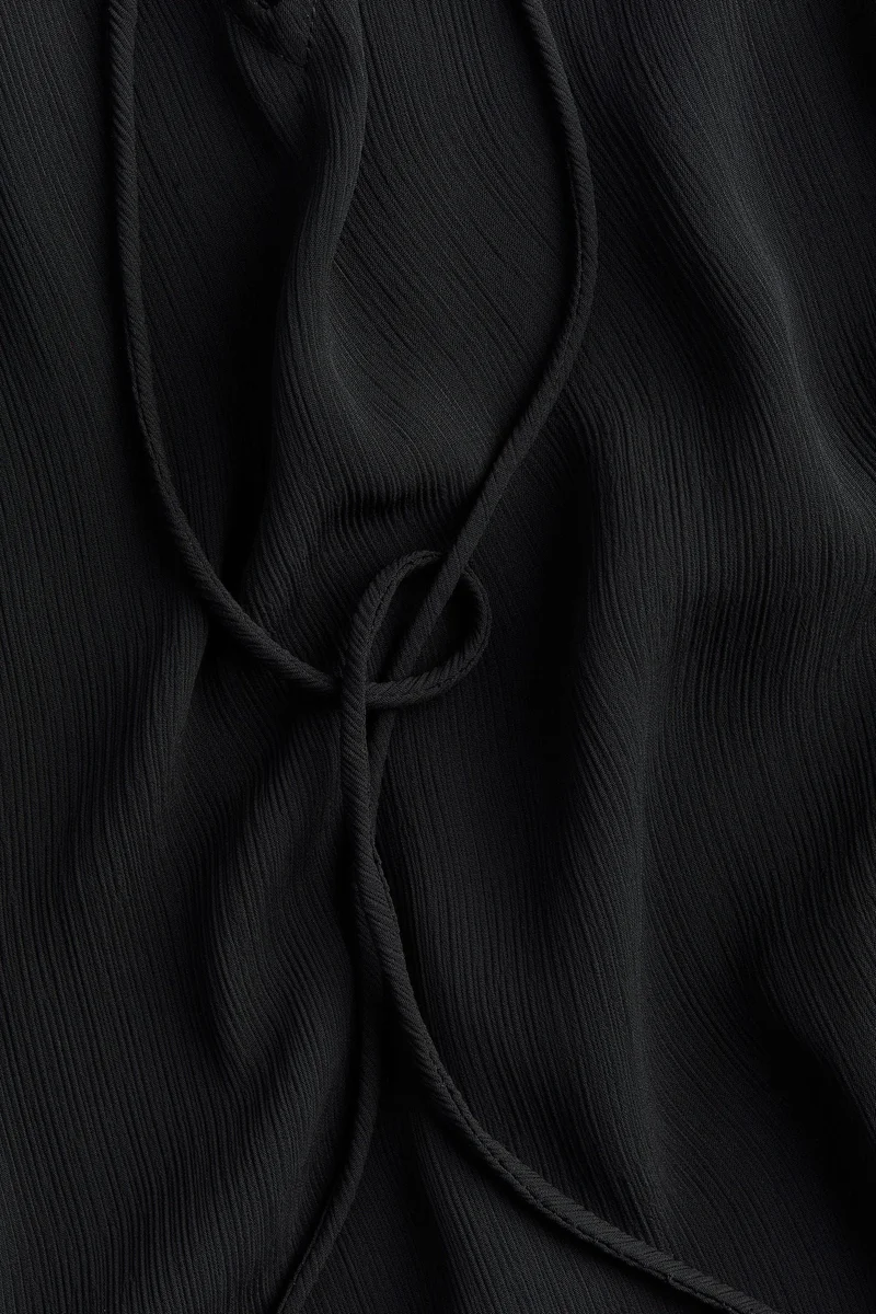 H&M Crinkled chiffon blouse