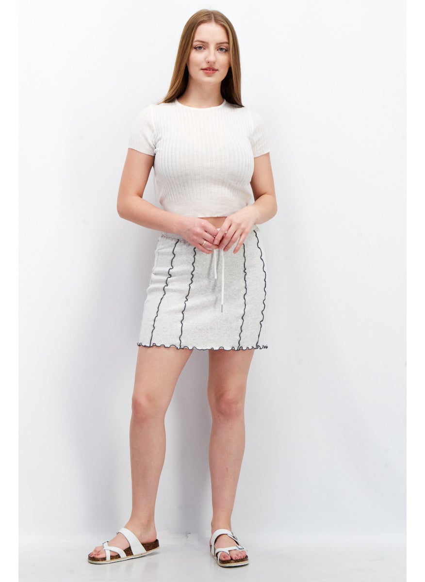 SkyLar Rose Women Textured Drawstring Mini Skirt, Light Grey Heather  - Image 4