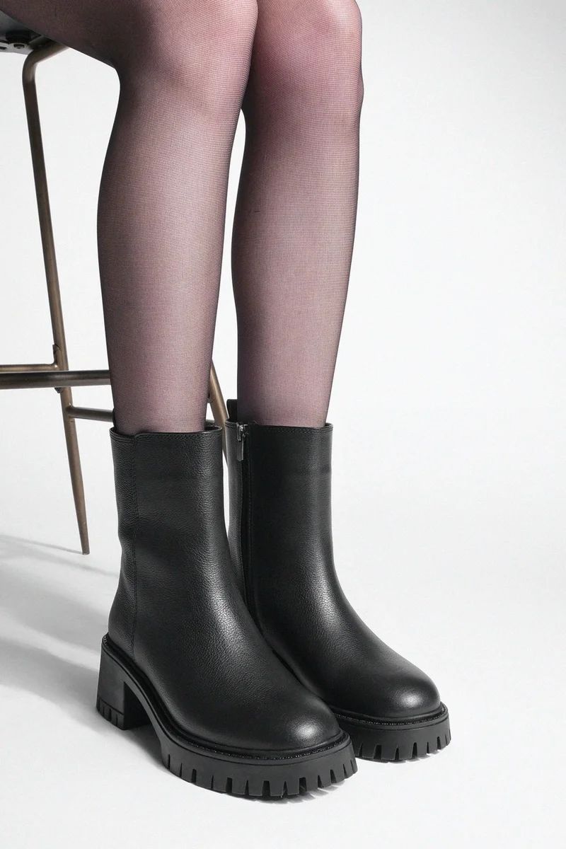 MARJIN Women's Leather Zippered Thick Heeled Scratch Sole Casual Boots Forlas