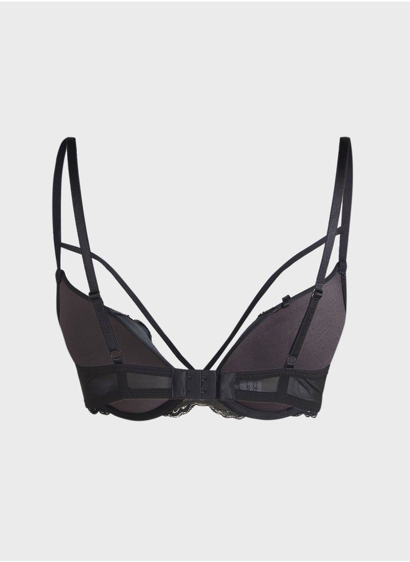 hunkemoller - Plunge Neck Cut Out Bra - Image 1