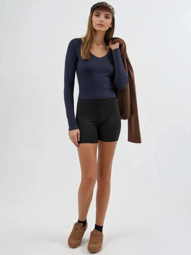 Busem BUSEM V-Neck Long Sleeve Fitted Blouse