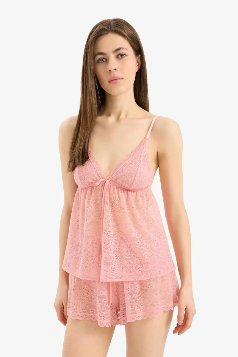 ديفاكتو Fall in Love Regular Fit Lace Top