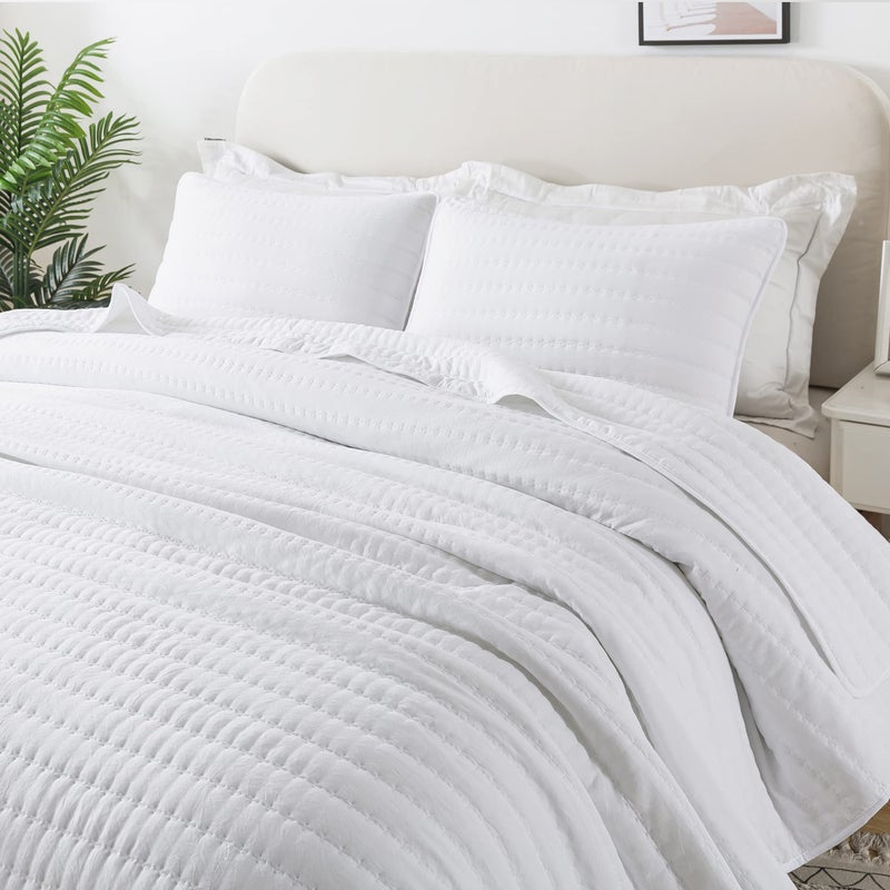 ROARINGWILD Oversized California Cal King Size Quilt Bedding Sets with Pillow Shams, White Lightweight Bedspread Coverlet, Quilted Blanket Thin Comforter Bed Cover for All Season, 3 Pieces, 118x106 inches - Image 1