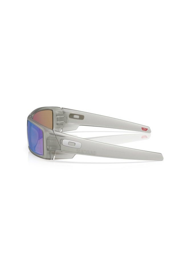 OAKLEY نظارات شمسية مستطيلة للرجال OO9014 غاسكان، رمادي غير لامع/بريزم ياقوتي، 60 مم - Image 3