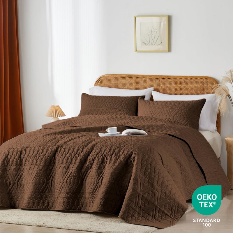 akkialla King/Cal King Size Quilt Bedding Set,Brown Lightweight Microfiber Soft Bedspread,Modern Style Geometric Pattern Coverlet Set for All Seasons,3 Piece(1 Quilt,2 Pillow Shams) - Image 2