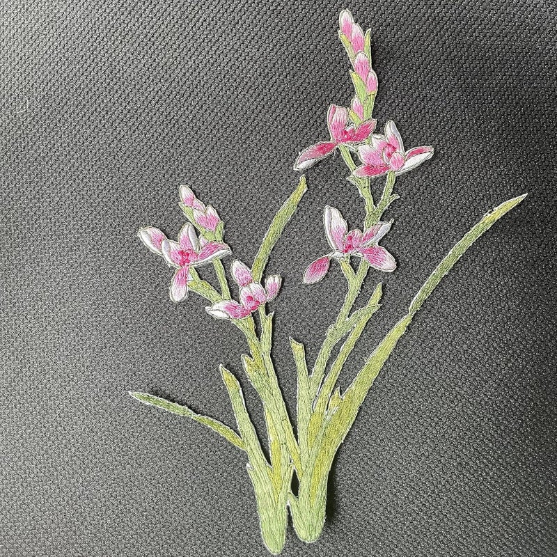 Sourcemall Sew on Rose Floral Patches, Embroidered Flower Appliques for DIY Clothing, Jackets, Jeans, Backpacks, Hats, Arts Craft Sew Making (Pink Orchid) - Image 2
