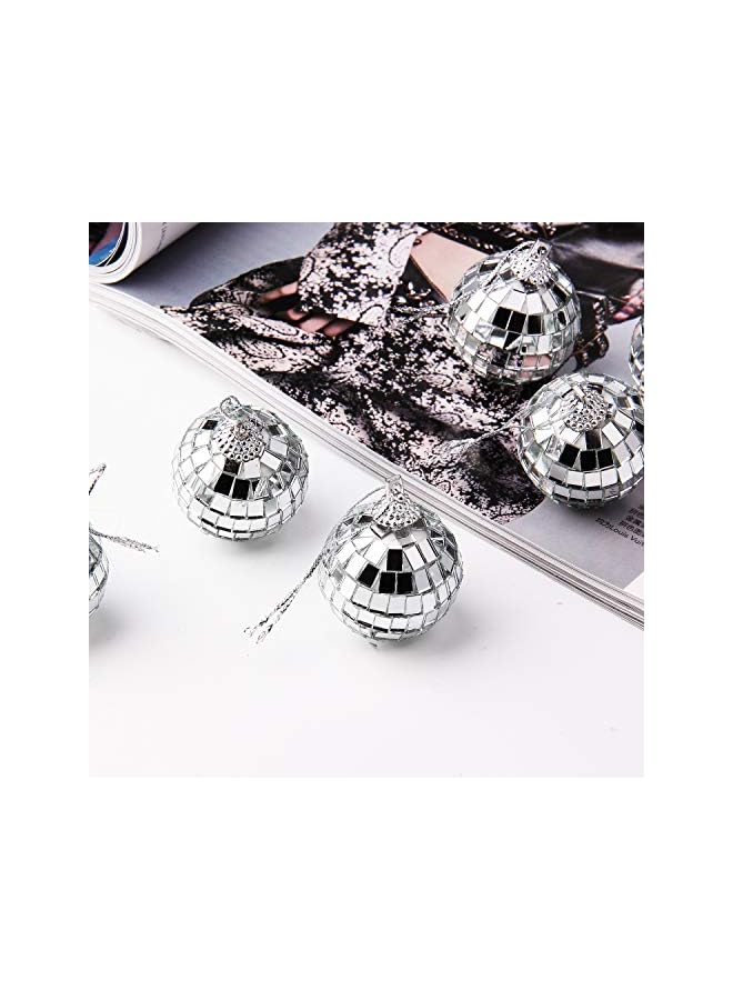 The Bros 24 قطعة كرة مرآة فضية لزينة الحفلات، شجرة عيد الميلاد، زينة حفلات الزفاف وأعياد الميلاد (4 سم) - Image 3