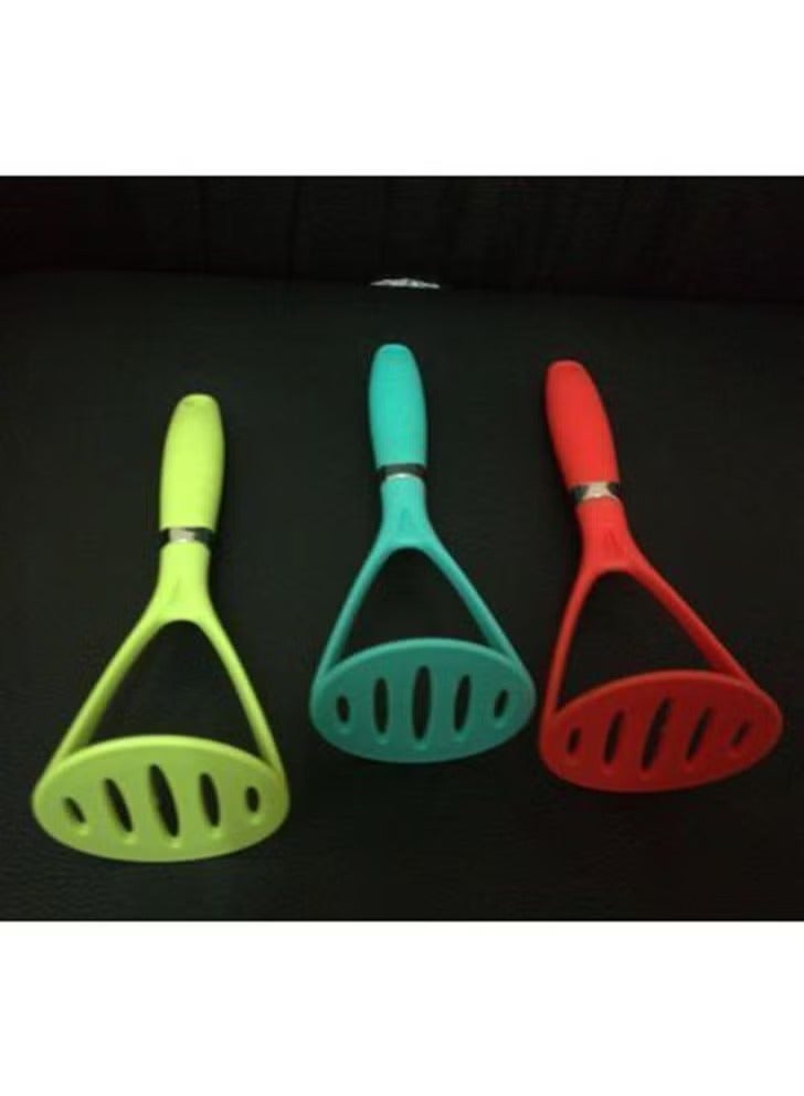 هراسة بطاطس وخضروات بمقبض سيليكون – ألوان متعددة - Image 2