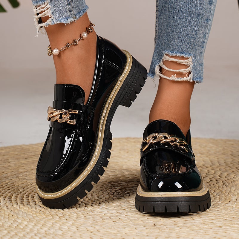 Large Size Chain Thick-Soled Height-Increasing Loafers In-Stock Fashion Versatile British Style Small Leather Shoes - Image 1