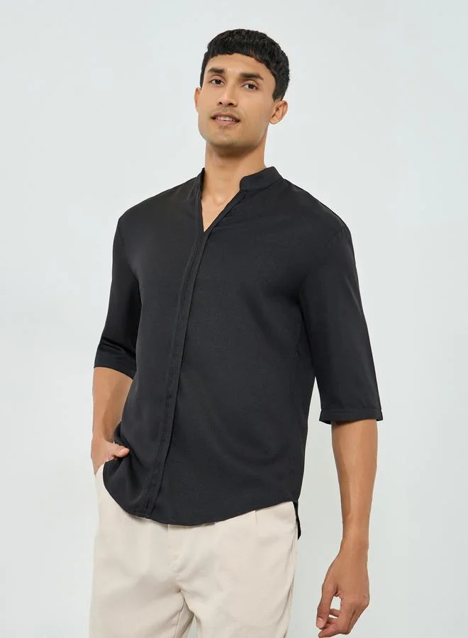 Take Two Men Black Mandarin Collar T-Shirt