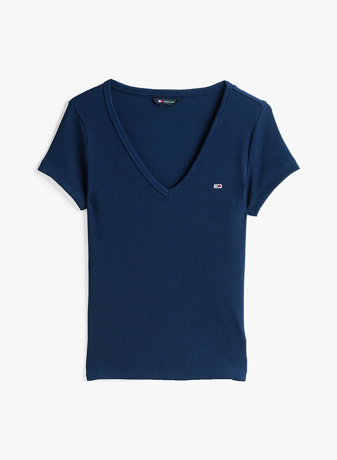 TOMMY JEANS Essential V-Neck Slim Fit T-Shirt