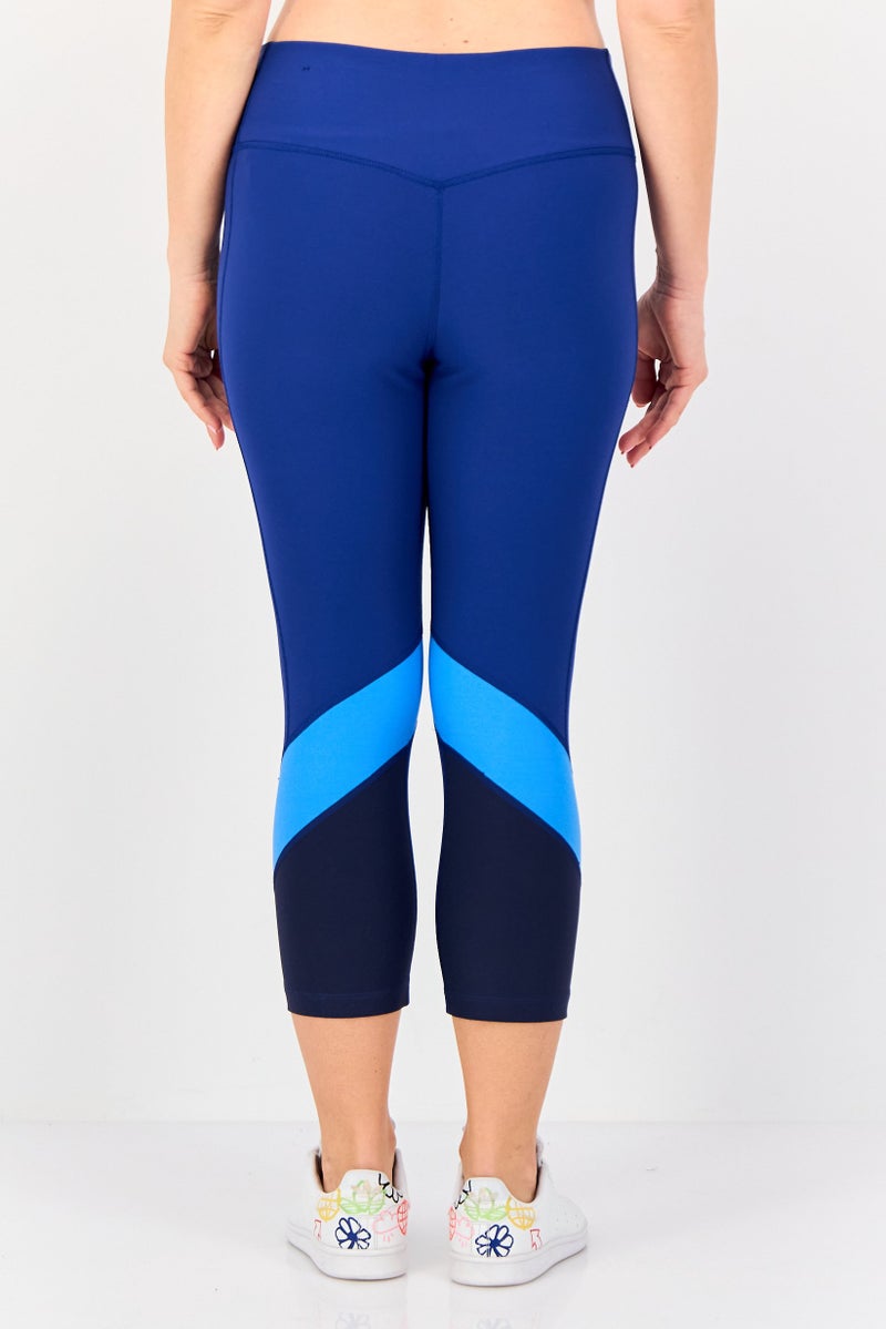 Nike Women Tight Fit Capri Length Training Leggings, Blue - Image 3