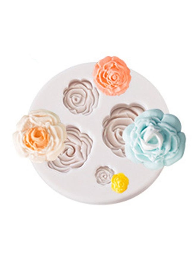 ISank Flower Shaped Decorative Baking Mould White 7x7x0.3cm - Image 1