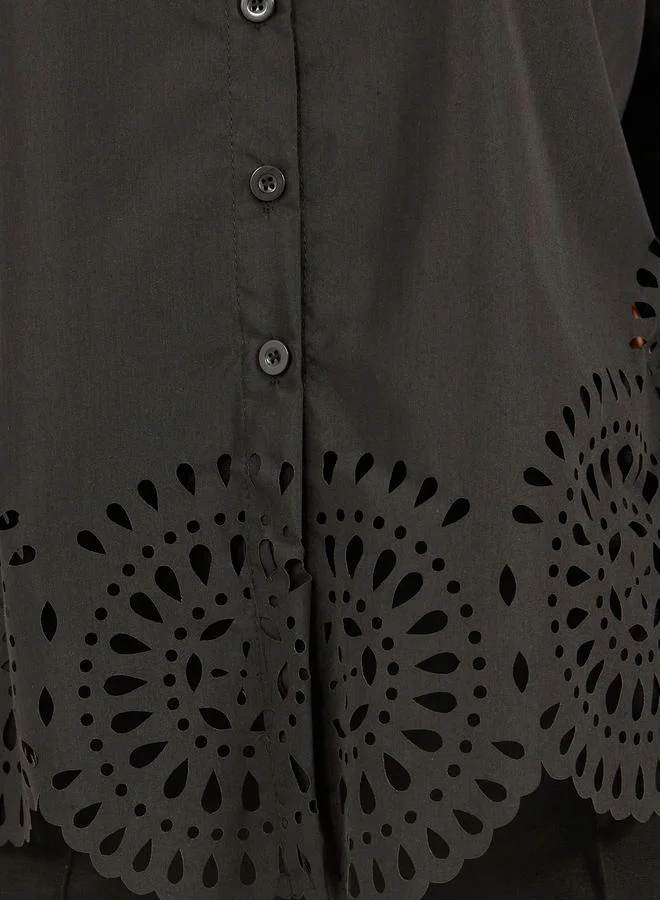 Styli Schiffli Hem Regular Fit Spread Collar Shirt