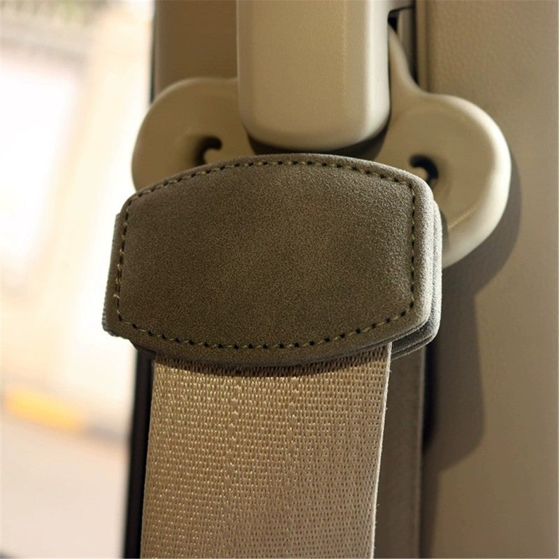 Magnetic Seat Belt Limiter 2-Pack PU Leather Seat Belt Adjuster - Prevents Belt From Rubbing Neck Strap Positioning Clip for Long Car Rides - Image 3