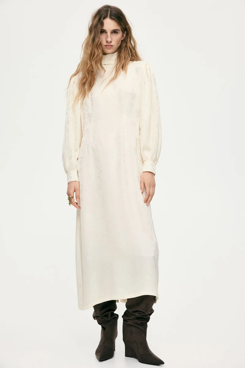 اتش اند ام فستان مزين بربطة