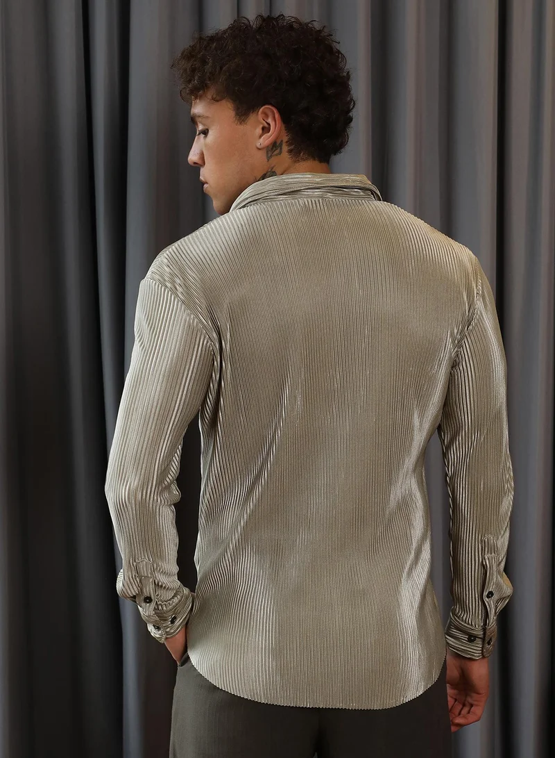 Campus Sutra Pleat-Creased Shirt