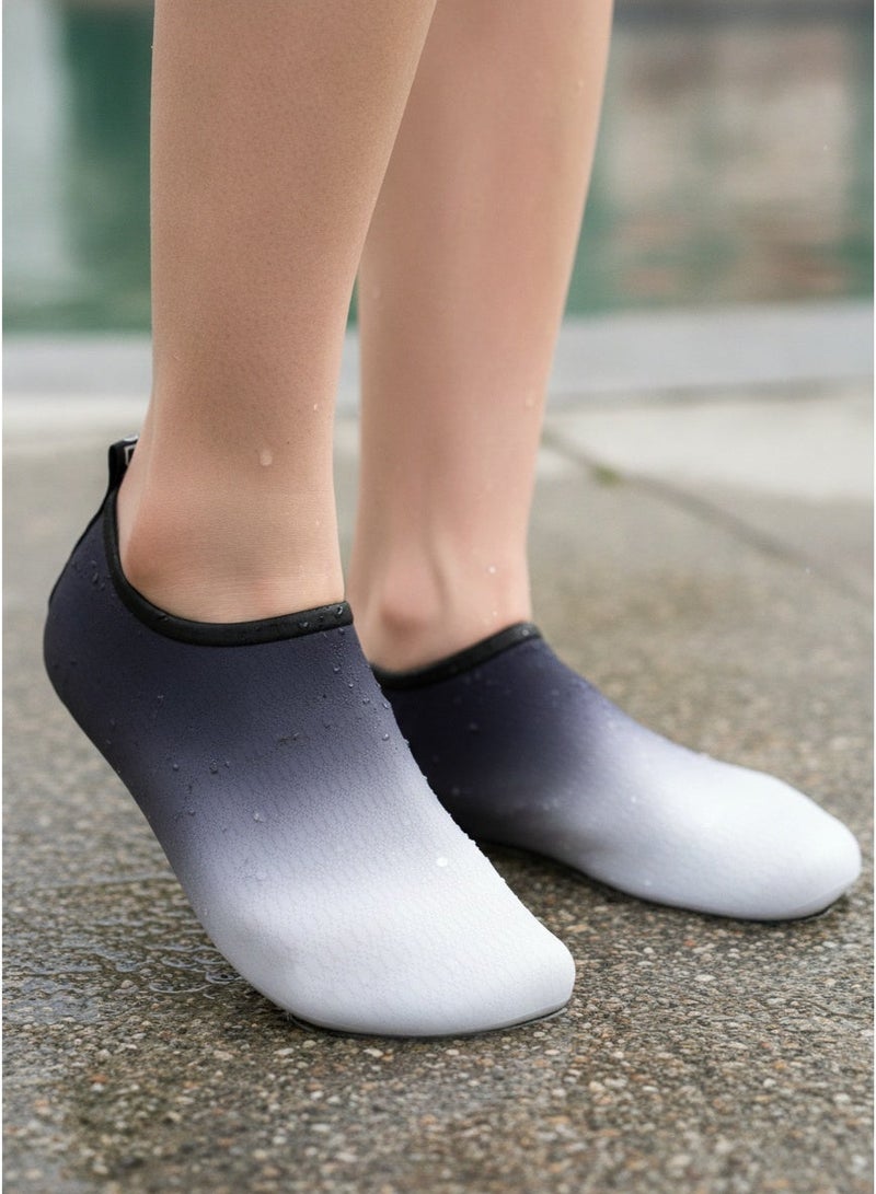 Beach Water Shoes for Women and Man,Slip-On And Non Slip Aqua Swimming Shoes for Pool Sea Beach Rubber Sole - Image 2