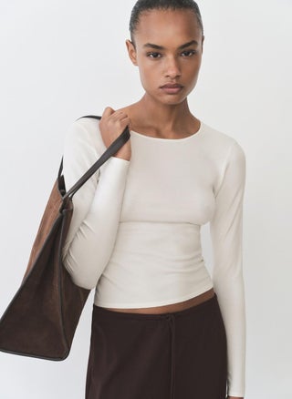 Rira Fine-Knit Fitted Sweater - pzsku/ZF58192CE516B573C13CCZ/45/_/1741843878/931c41ce-44ed-41d5-8e2a-b318ddfdd822
