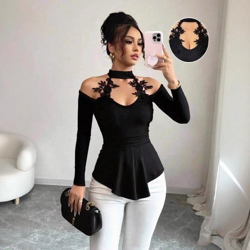 تيشيرت نسائي بقصة ضيقة بأكمام طويلة مع فتحات - Image 1
