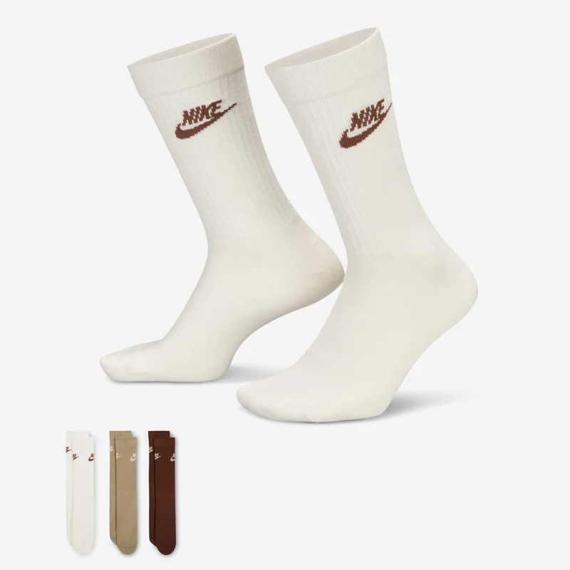 نايكي Sportswear Everyday Essential Crew Socks (3 Pairs)