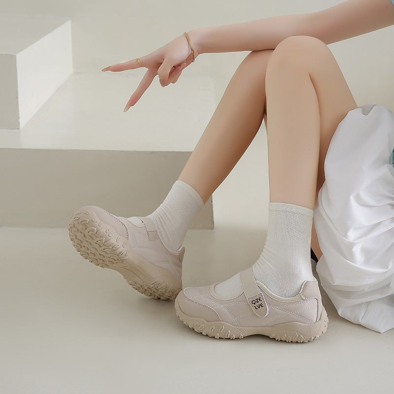 Women's Casual PU Leather Low Top Sneakers - Image 2
