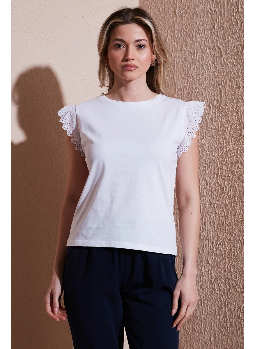 Fashion Friends Cotton Standard Fit Laced Sleeve Crew Neck T Shirt Women's T Shirt 25Y0544K1
