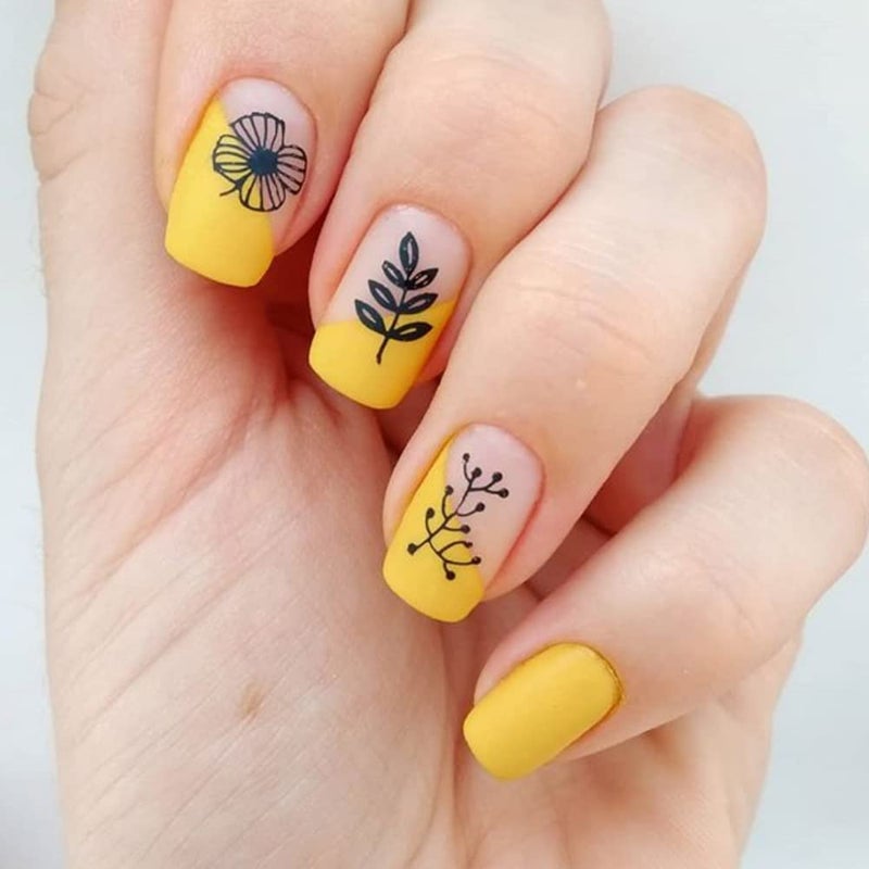 GASTAT Nail Stamp Template Kit Snowflake Deer Christmas Tree Ball Butterfly Flower Nail Supplies 5 Sheets Nail Stamping Plates with 1 Stamper 1 Scraper - Image 4