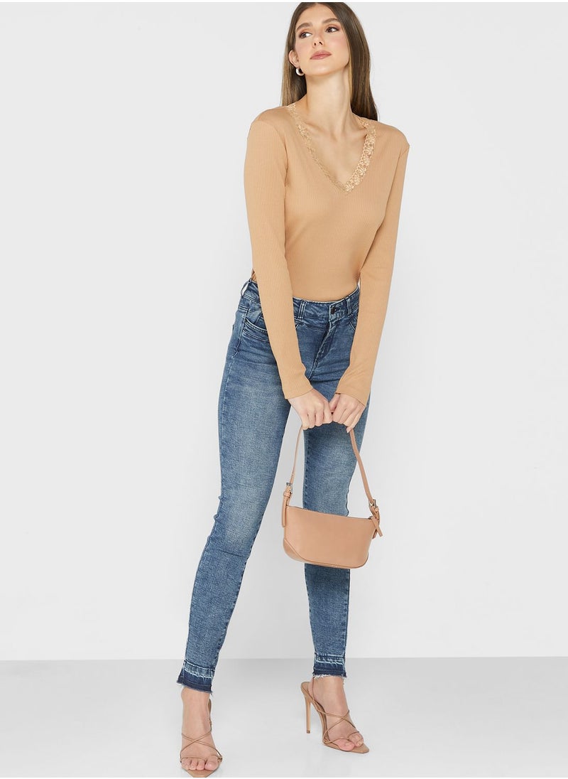 VERO MODA - Lace Neckline Top - Image 1
