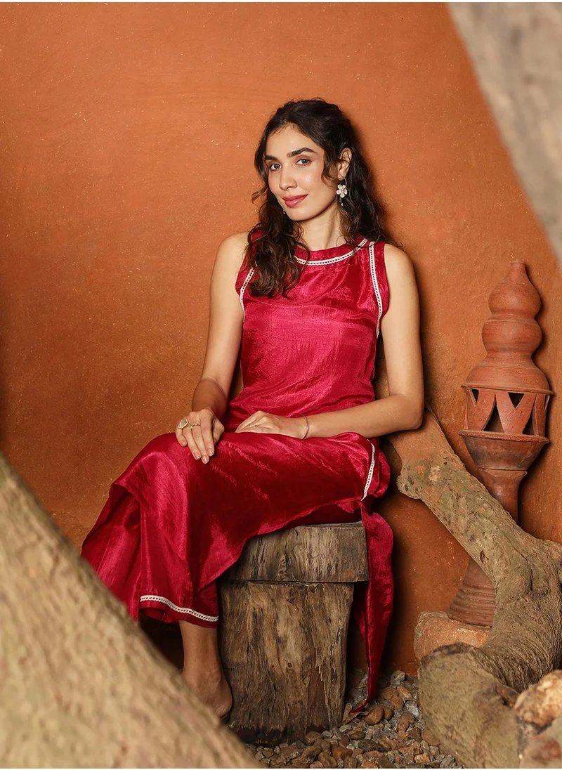 QISSA Women's Venetian Red Silken Lacework Kurta Set