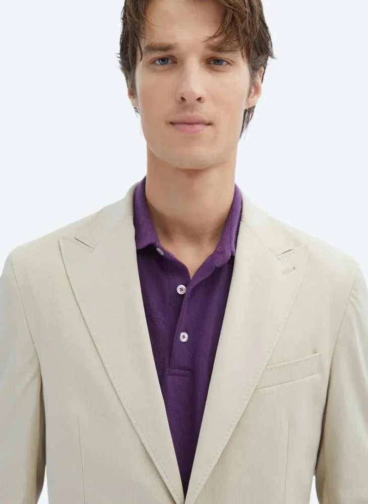 كيب جاكيت عصري بنقشة بيج