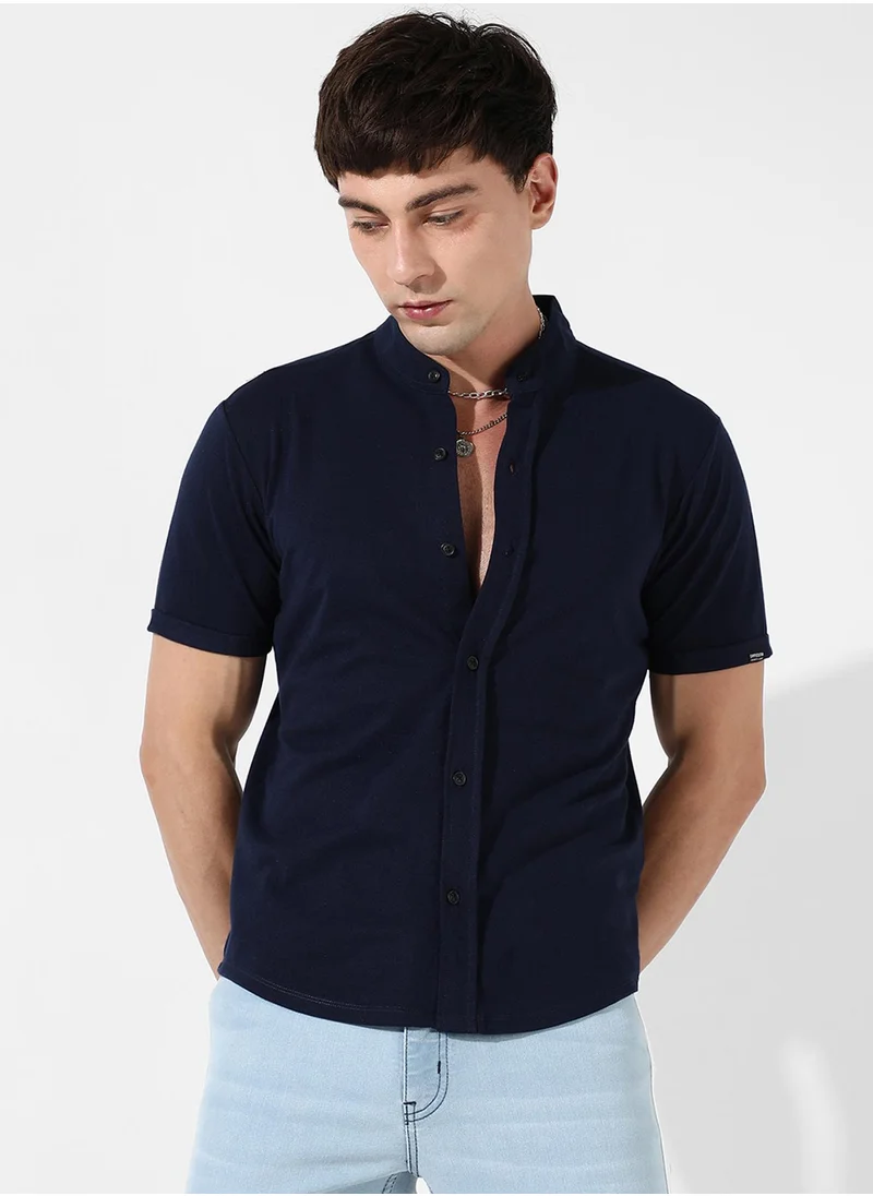 كامبوس سوترا Men's Black Solid Casual Shirt