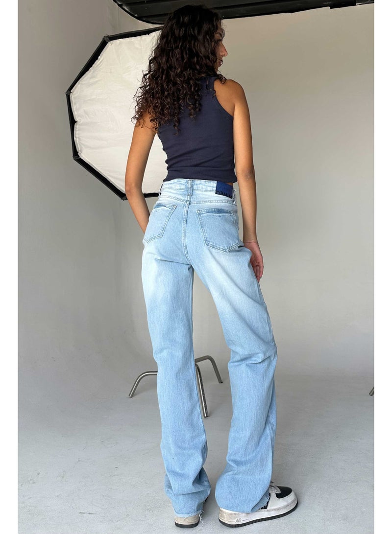 CIZARO Straight-Leg - High-Waist Iced Acid Washed Azure Jeans  - Image 3