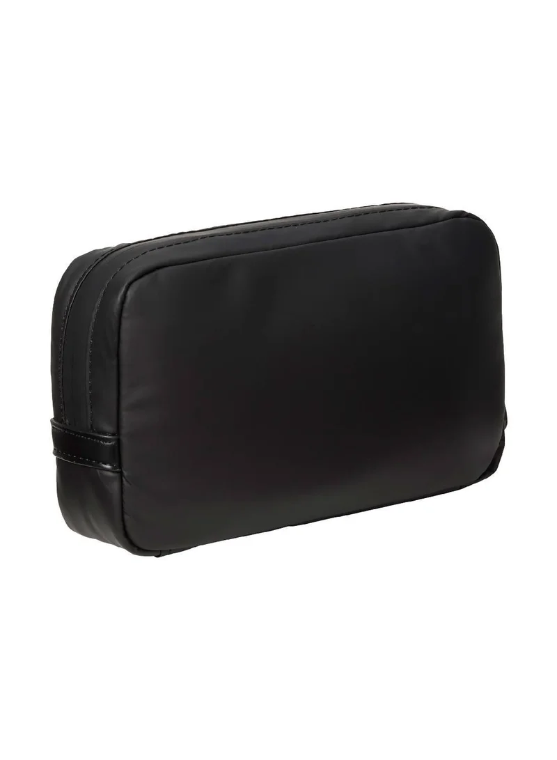 كالفن كلاين حقيبة صغيرة مبطنة بسحّاب