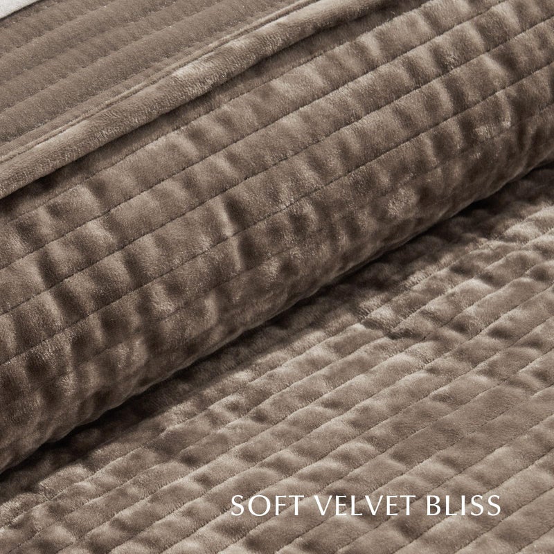 EVERGRACE Velvet Quilt Set King Size, Luxurious Soft Quilted Bedding Sets, Lightweight Velvet Comforter for All Season, Striped Channel Bedspread Coverlet with 2 Shams, Natural Tan - Image 5