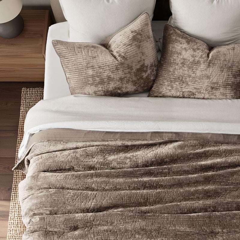 EVERGRACE Velvet Quilt Set King Size, Luxurious Soft Quilted Bedding Sets, Lightweight Velvet Comforter for All Season, Striped Channel Bedspread Coverlet with 2 Shams, Natural Tan - Image 2