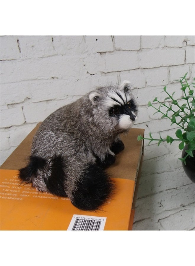 ارتفاع 9 سم، نموذج زينة حيواني محاكٍ للراكون، تصميم بملمس فراء أصلي، مناسب لديكور الطبيعة المواضيعي، وإقران دعائم التصوير، مثالي لهواة نماذج الحيوانات، والمصورين المبدعين وكرامة هدية مواضيعية - Image 4