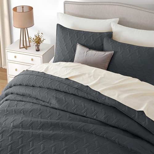 Lavsiry Dark Grey Queen Size Quilt Bedding Set with Pillow Shams, Summer Lightweight Bedspread Coverlet, Soft Quilted Blanket Thin Comforter for All Seasons - Image 5